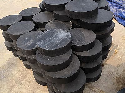 海原县板式橡胶支座由若干层橡胶片与薄钢板经加压硫化